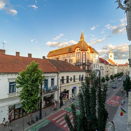 Villa Noble 5 Star House In Unirii Plaza Cluj-Napoca Exterior foto